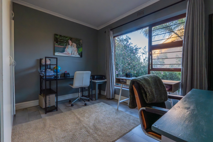 4 Bedroom Property for Sale in Aurora Western Cape